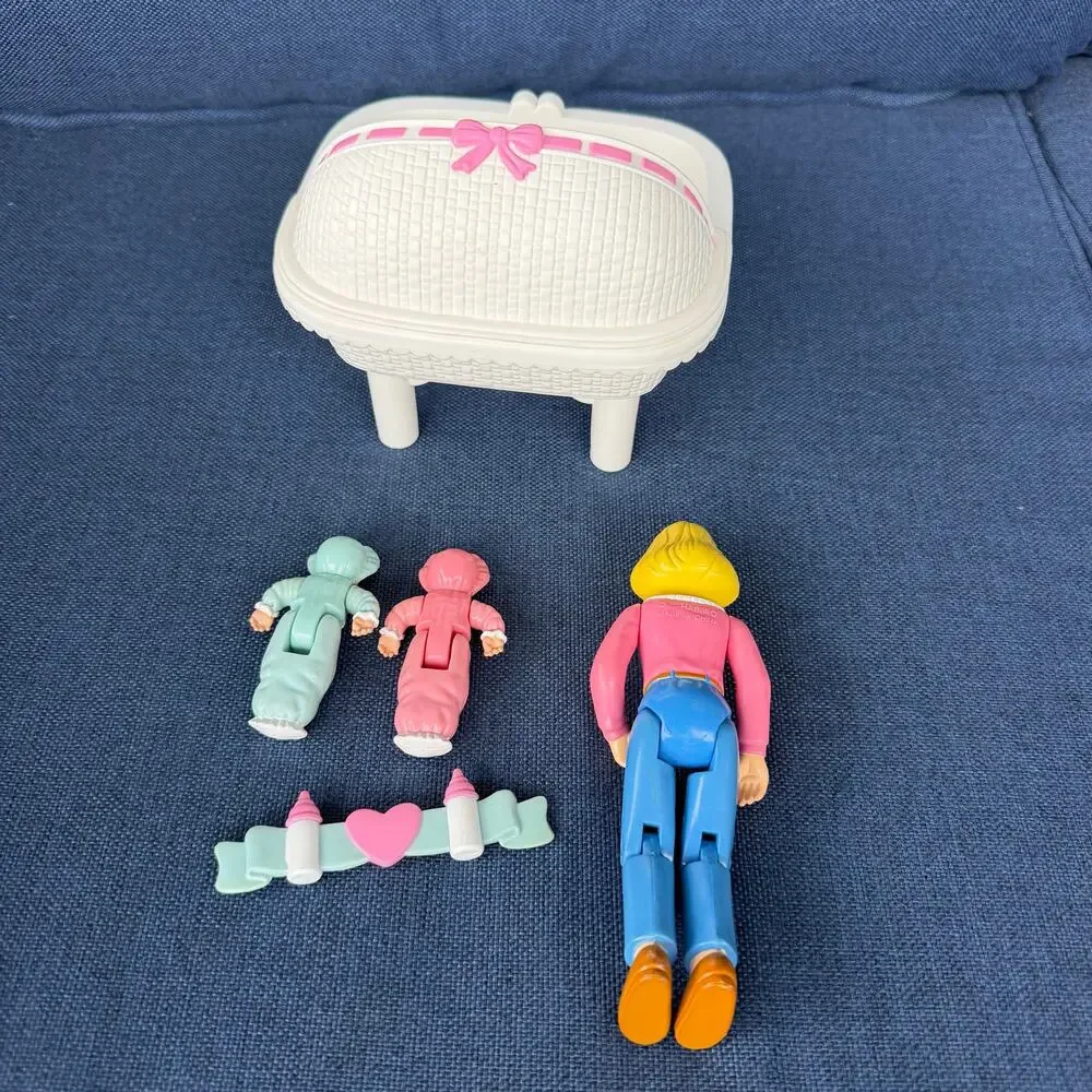 Playskool Precious Twins Nursery Dollhouse Vtg Mother Babies Bassinet Bottle Toy